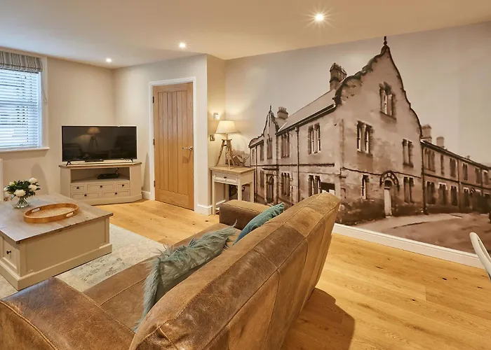 Columbo Cottage